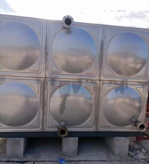 克拉玛依组合式不锈钢水箱，玻璃钢水箱的替代品，不锈钢冲压板组合水箱